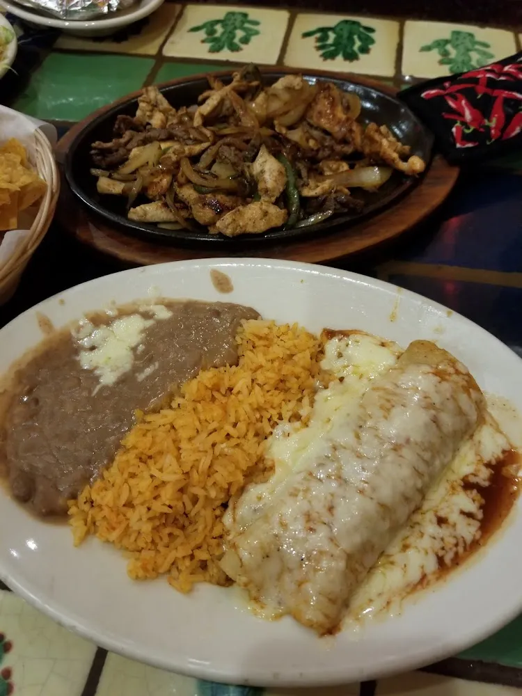 Chicken Enchilada Rice & Beans